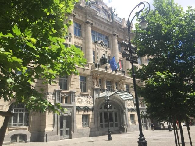 Capuccino Over The Centre Boedapest